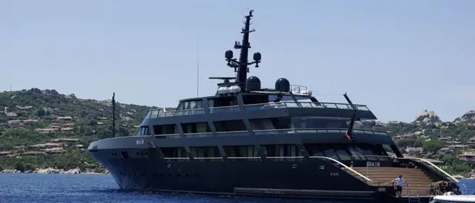 Giorgio Armani e quel compleanno festeggiato a Tropea