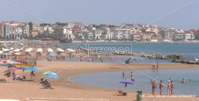 Crotone, riparte il servizio “Spiagge sicure” -VIDEO