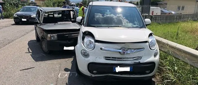 Incidente stradale a Zumpano, coinvolte due auto