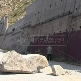 Joppolo, Strada del mare ancora chiusa: la palla passa alla Regione -VIDEO