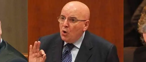 Regione, maggioranza nel caos. L'ira di Oliverio e il centrodestra pronto al voto