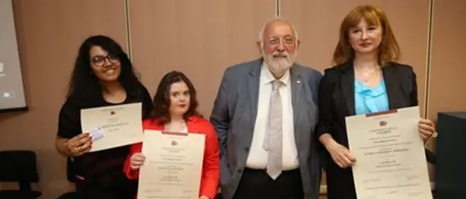 Madre e figlia affetta da sindrome di Down si laureano lo stesso giorno