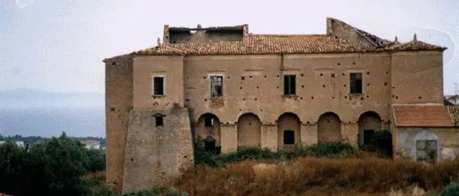 Il castello di Mirto tornerà ad essere patrimonio della comunità di Crosia