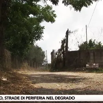 Quella strada da incubo alla periferia di Vibo -VIDEO