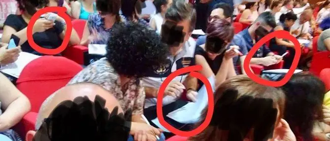 Concorsi al Pugliese e la foto contestata: è guerra tra i candidati