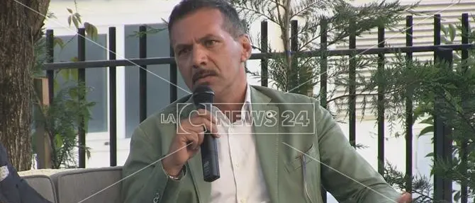 Rende, polemiche sulla gestione dell'impiantistica sportiva