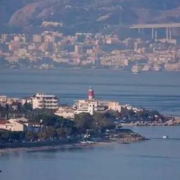 Villa San Giovanni, tre ore d'attesa per raggiungere la Sicilia