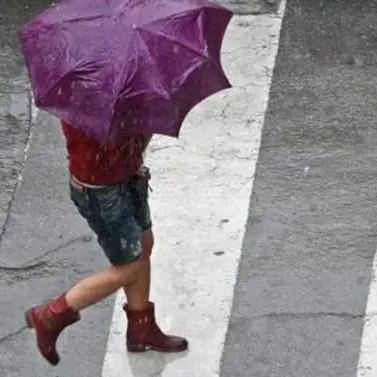 Il maltempo sferza la Calabria, grandine e allagamenti nel Cosentino