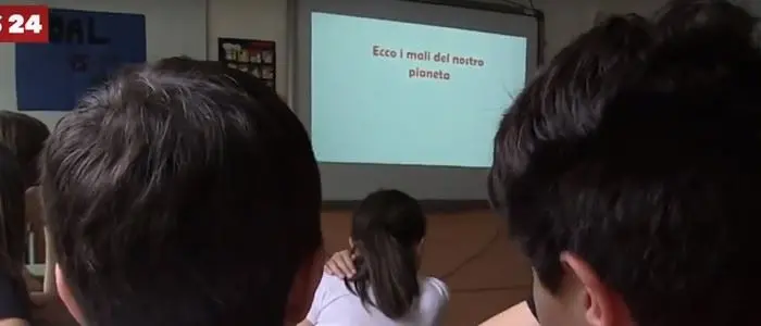 No vax? No scuola: una preside avverte. «Senza certificato non si entra»