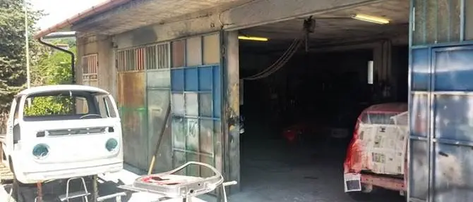 Officina meccanica abusiva, scatta in sequestro a Cerenzia