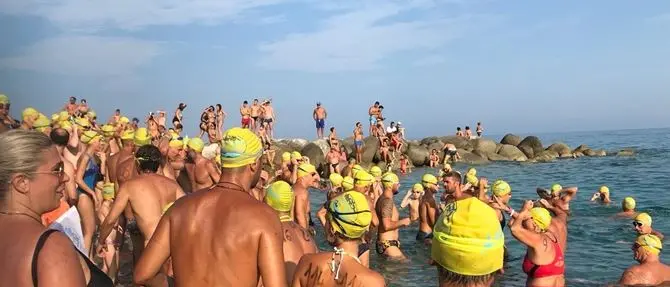 Roccella, applausi ed emozioni al memorial Arena