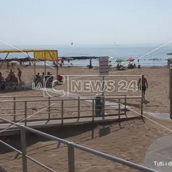 Spiaggia per disabili a Crotone: parte “Nessuno si senta escluso” - VIDEO