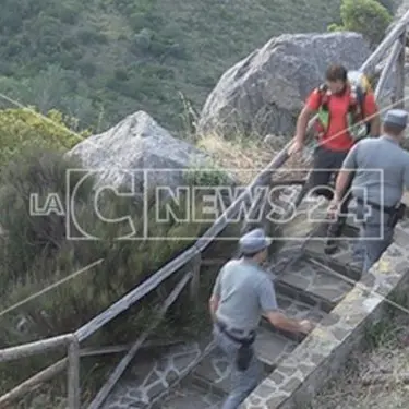 Civita il giorno dopo la strage del Raganello: dieci morti. Aperta un'inchiesta