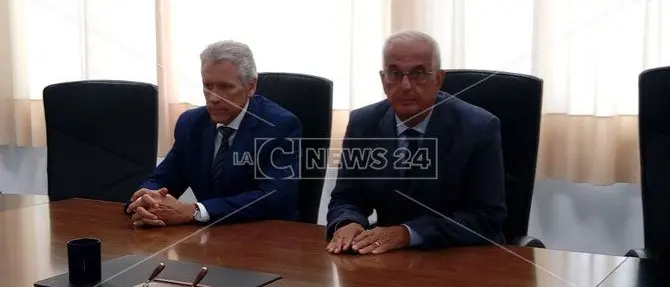 Vigili del fuoco Calabria, cambio ai vertici. Cardia saluta: «Ho toccato con mano la sensibilità dei calabresi»