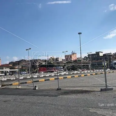 Cisterna perde liquido infiammabile, interdetta area a Villa San Giovanni