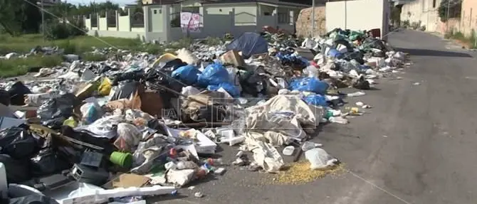 Gioia Tauro, rientrata la crisi rifiuti? I cittadini non ci stanno