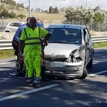 Incidente sulla statale 106 a Sellia, due feriti