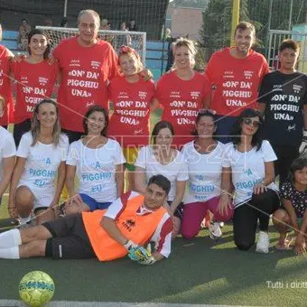 Catanzaro, gli operatori sanitari del Pugliese in campo per la partita del cuore