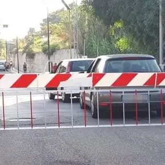 Panico a Ricadi, auto “sfidano” il passaggio a livello