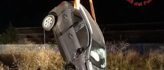 Incidente sulla statale 106, muore un giovane operaio