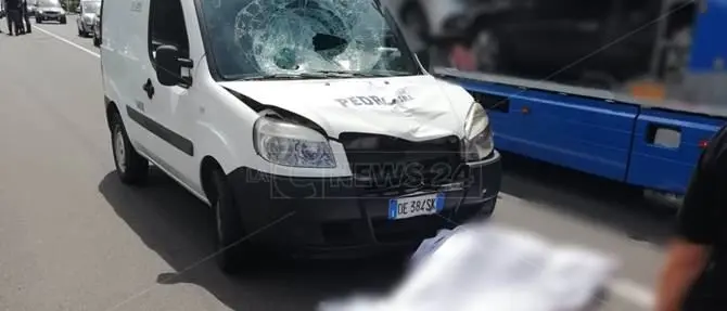 Tragico incidente a Falerna, travolto e ucciso pedone