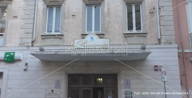 Crotone, la rabbia e la delusione dei lavoratori di Gestione Servizi