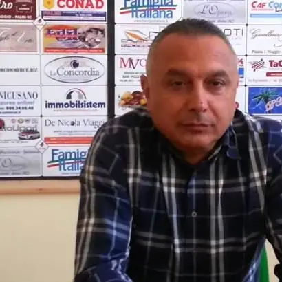 Viaggi, gioielli e auto: sindacati come bancomat. Maxisequestro a imprenditori di Palmi