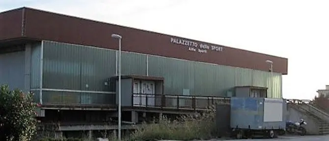 Palazzetto dello Sport a Lamezia, affidati i lavori per ripristinare l'agibilità