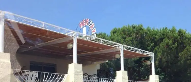 Santa Maria del Cedro, Nas al Summer day: chiusi bar e ristorante