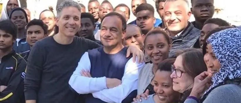 Caso Riace, Fiorello: «Fiction censurata». La Rai: «Sospesa per l'inchiesta su Lucano»