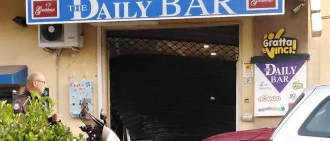 Castrolibero, assalto al bar tabacchi. Ladri messi in fuga dai carabinieri