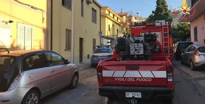 Incendio nel centro abitato di Catanzaro: denunciato presunto piromane