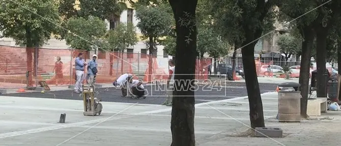 Cosenza, una nuova piazza in occasione dell'apertura delle scuole