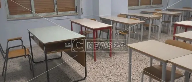 Scuole del Crotonese, rimangono ancora alcune criticità