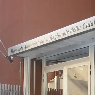 Catanzaro, bando manutenzione mezzi Amc: per il Tar nessuna illegittimità