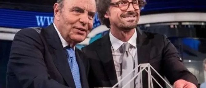 Gaffe a cinque stelle, ecco i video improbabili e le foto impossibili