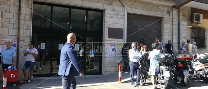 I vigilantes scioperano e l’Inps resta chiusa: disagi a Vibo