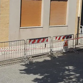 Catanzaro, piovono intonaci alla scuola Tommaso Campanella
