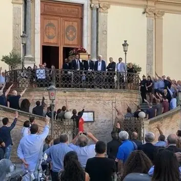 Funerali con saluto fascista, digos e Procura indagano sull'episodio