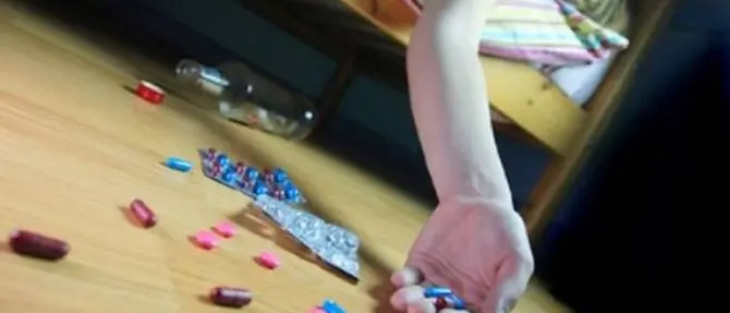 Telefona alla Polizia e annuncia il suicidio, salvato dagli agenti