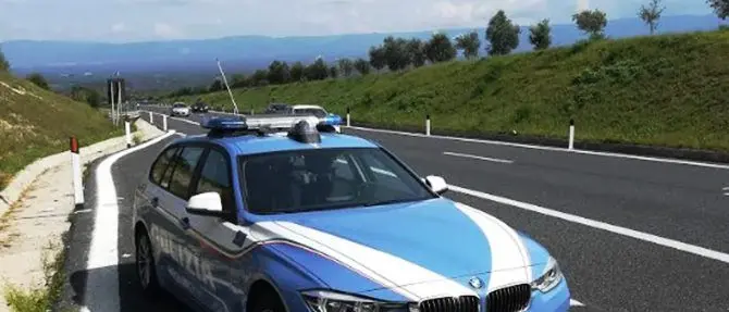 In auto con un chilo di cocaina purissima, arrestato a Palmi
