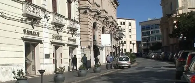 Catanzaro, in crisi le attività commerciali del centro storico