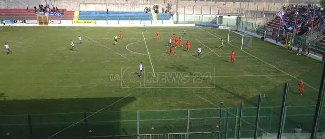 La Vibonese soffre ma vince contro il Matera