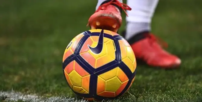 CALCIO | Domenica nel “pallone” per Cosenza e Reggina