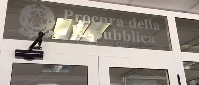 Arresto Lucano, i nomi dei 31 indagati dell'operazione Xenia