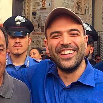 Per Saviano l'arresto di Lucano è un passo verso la dittatura