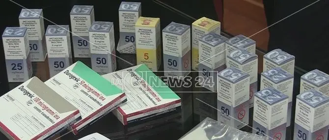 Spacciavano cerotti antidolorifici come droga, i particolari dell'inchiesta Fentanyl