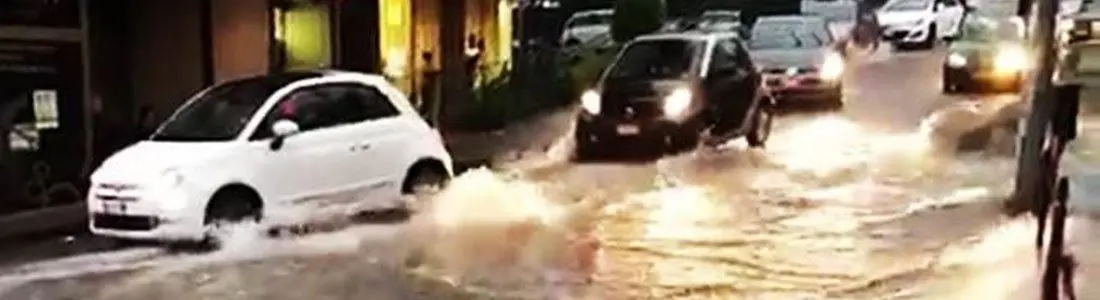 Il maltempo flagella la Calabria. Temporali, allagamenti e voli cancellati