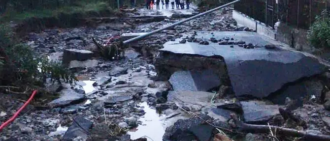 Maltempo, frane e cedimenti mettono in ginocchio il Vibonese