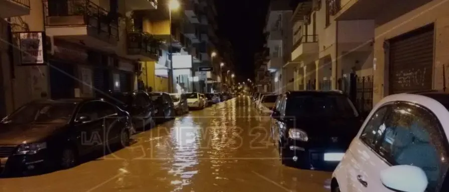 A Soverato si contano i danni dopo l'ondata di maltempo